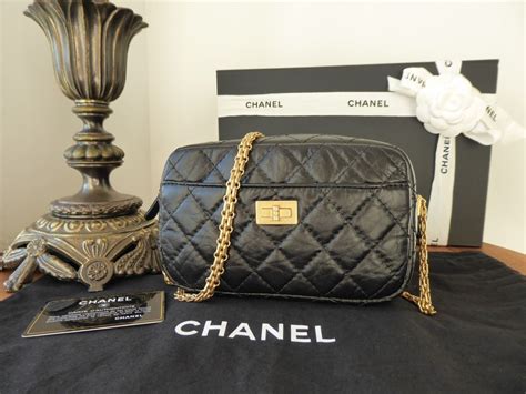 chanel 2.55 reissue small|Chanel 2.55 original.